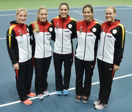 Duits Fed Cup-team gaat in ERIMA PREMIUM ONE voor de eindoverwinning 